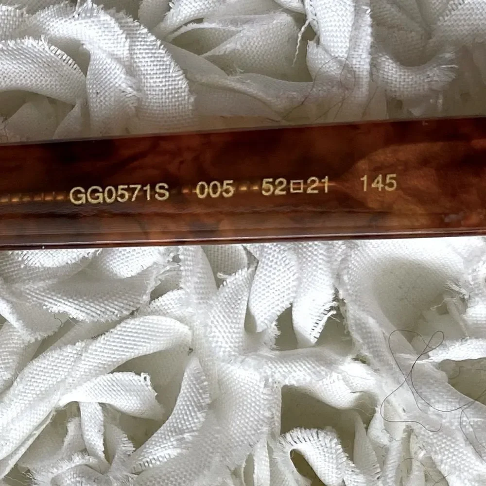 Gucci Brown Havana Rectangular/Square Sunglasses. EUC! Complete Set
